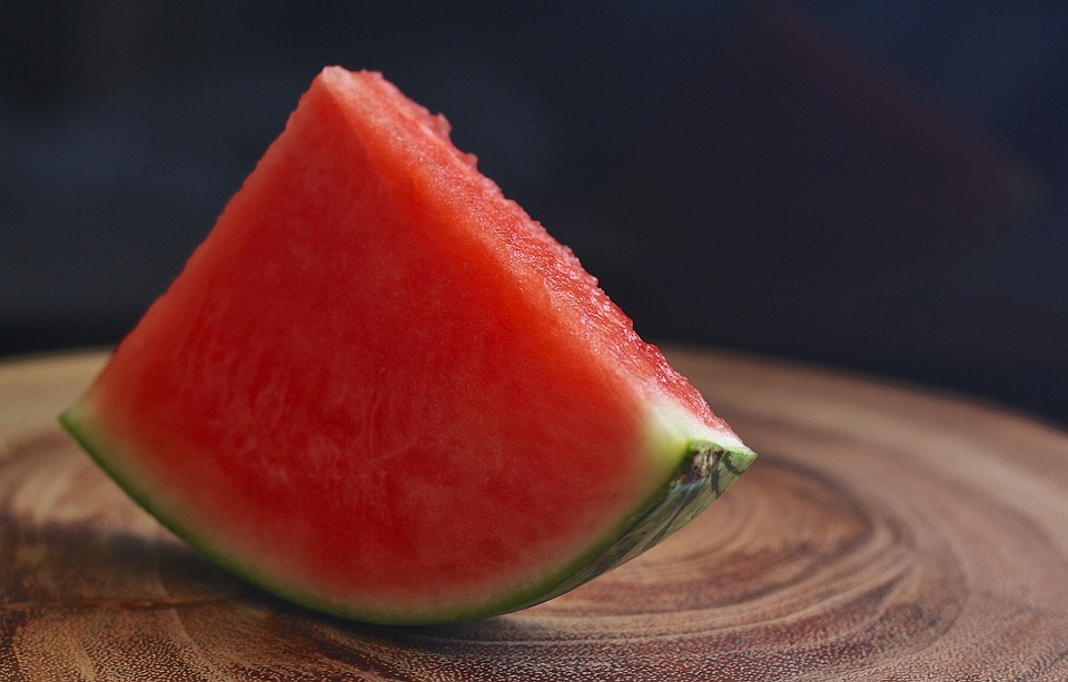 Can Cats Eat Watermelon? A Vet's Guide to Fruit Safety for Your Feline Friend