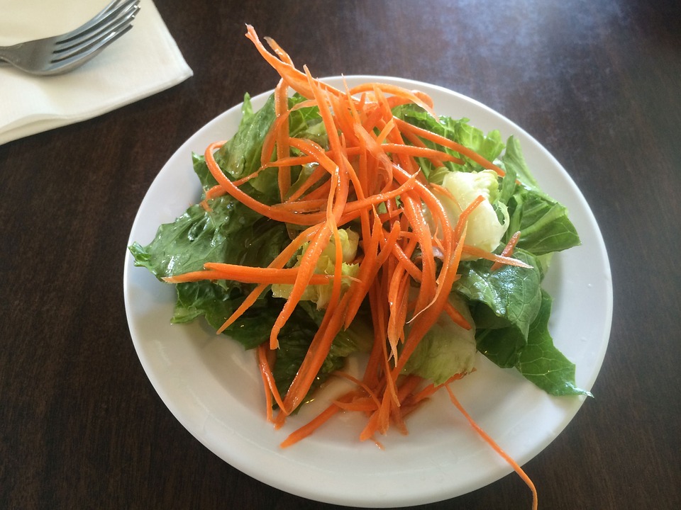 Do Rabbits Eat Carrots? The Truth About Carrot Consumption for Bunnies