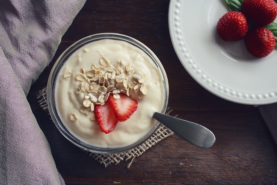 Can Dogs Eat Oatmeal? A Safe and Healthy Treat?