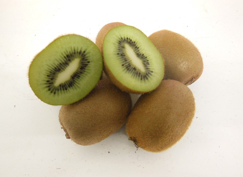 Can Rabbits Eat Kiwi? A Guide to Safe Fruits for Bunnies